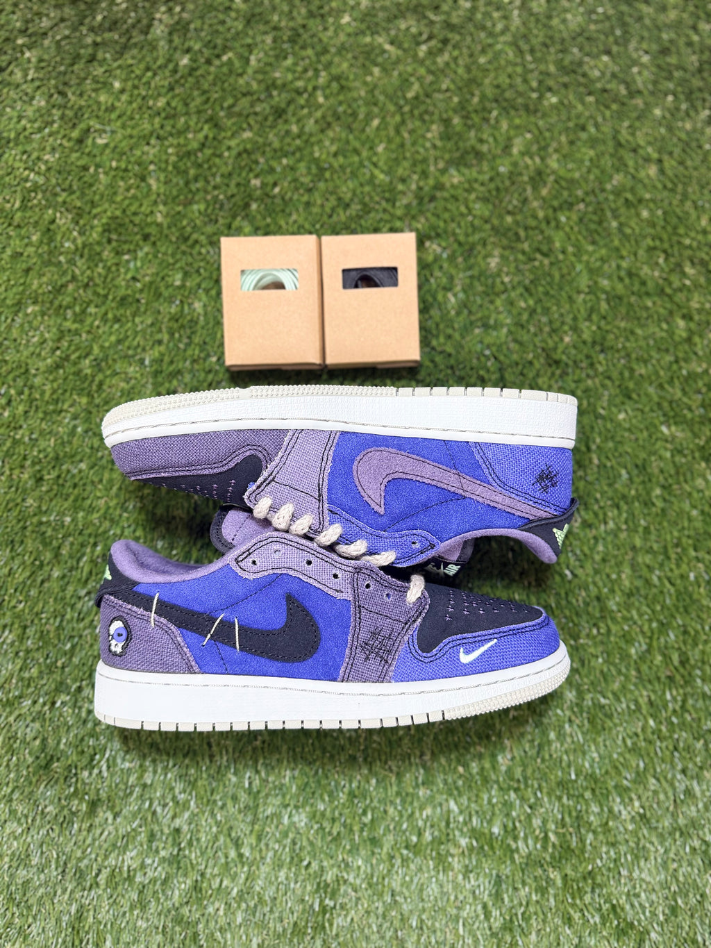 Youth Zion Williamson x Air Jordan 1 Retro Low OG 'Voodoo Alternate size 4.5Y (Damaged Box)