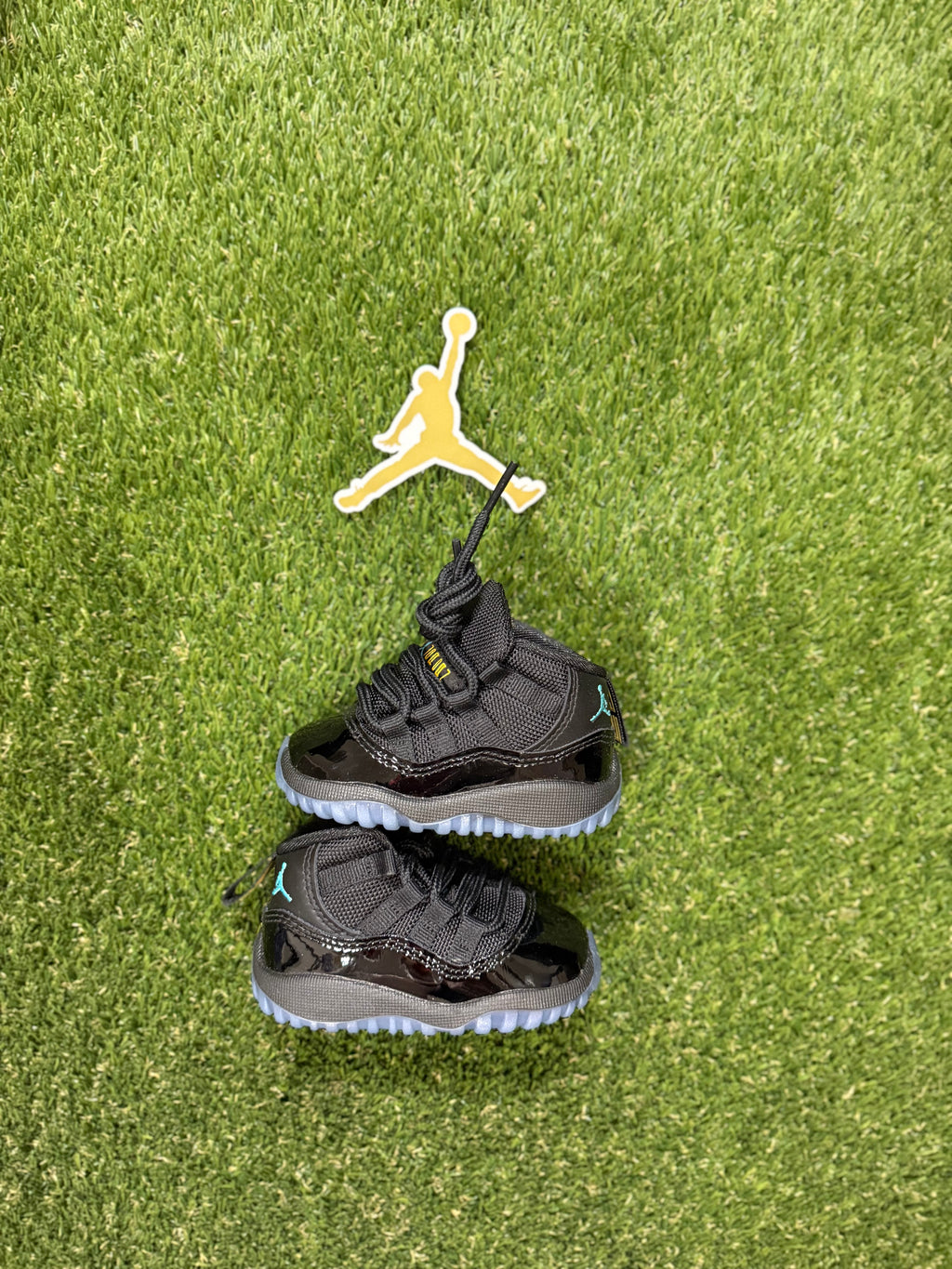 Jordan 11 Retro Gamma Blue (2025) (TD) size 4C