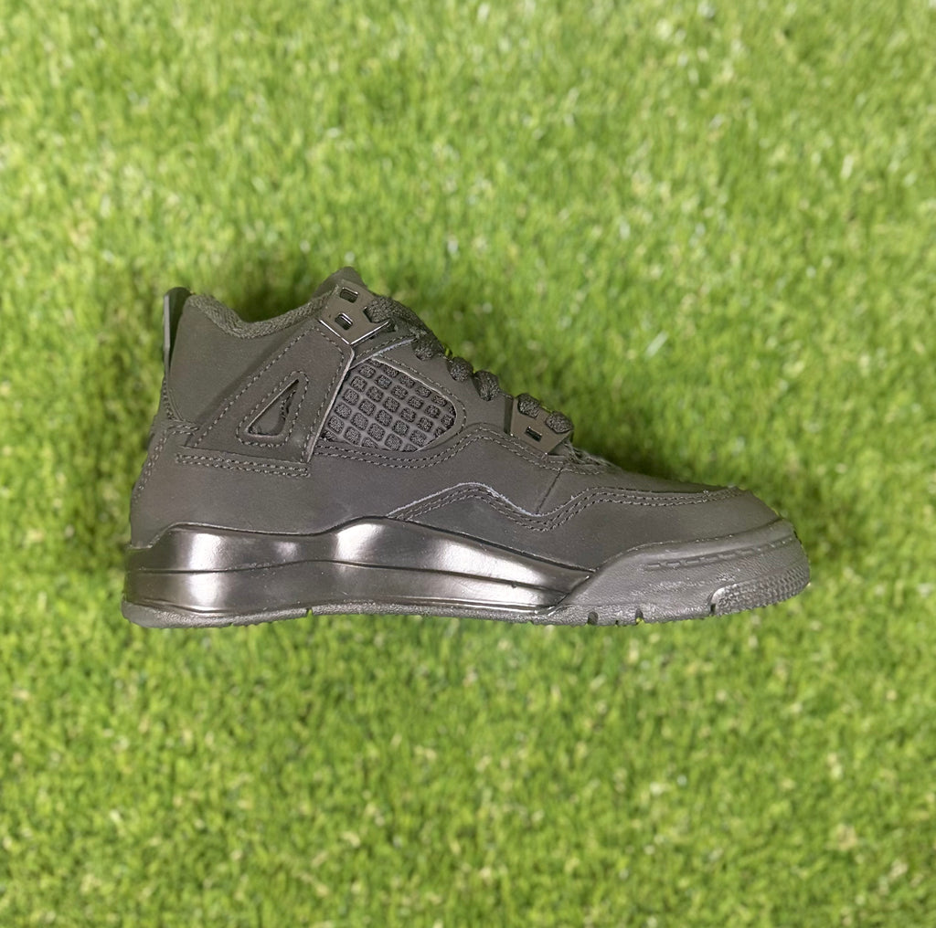 Air Jordan 4 Retro "Black Cat" (PS) size 12C