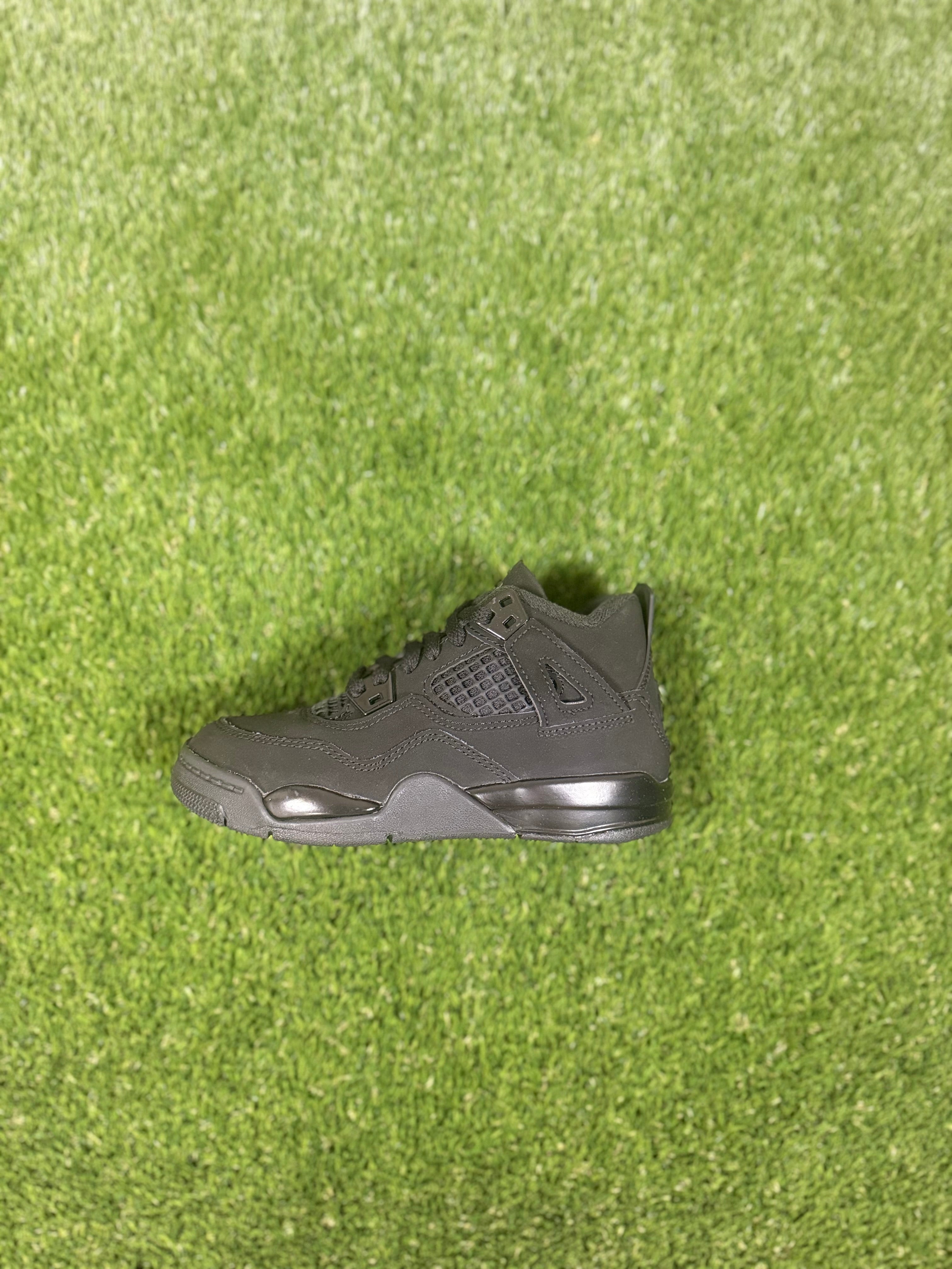 Air Jordan 4 Retro "Black Cat" (PS) size 12C