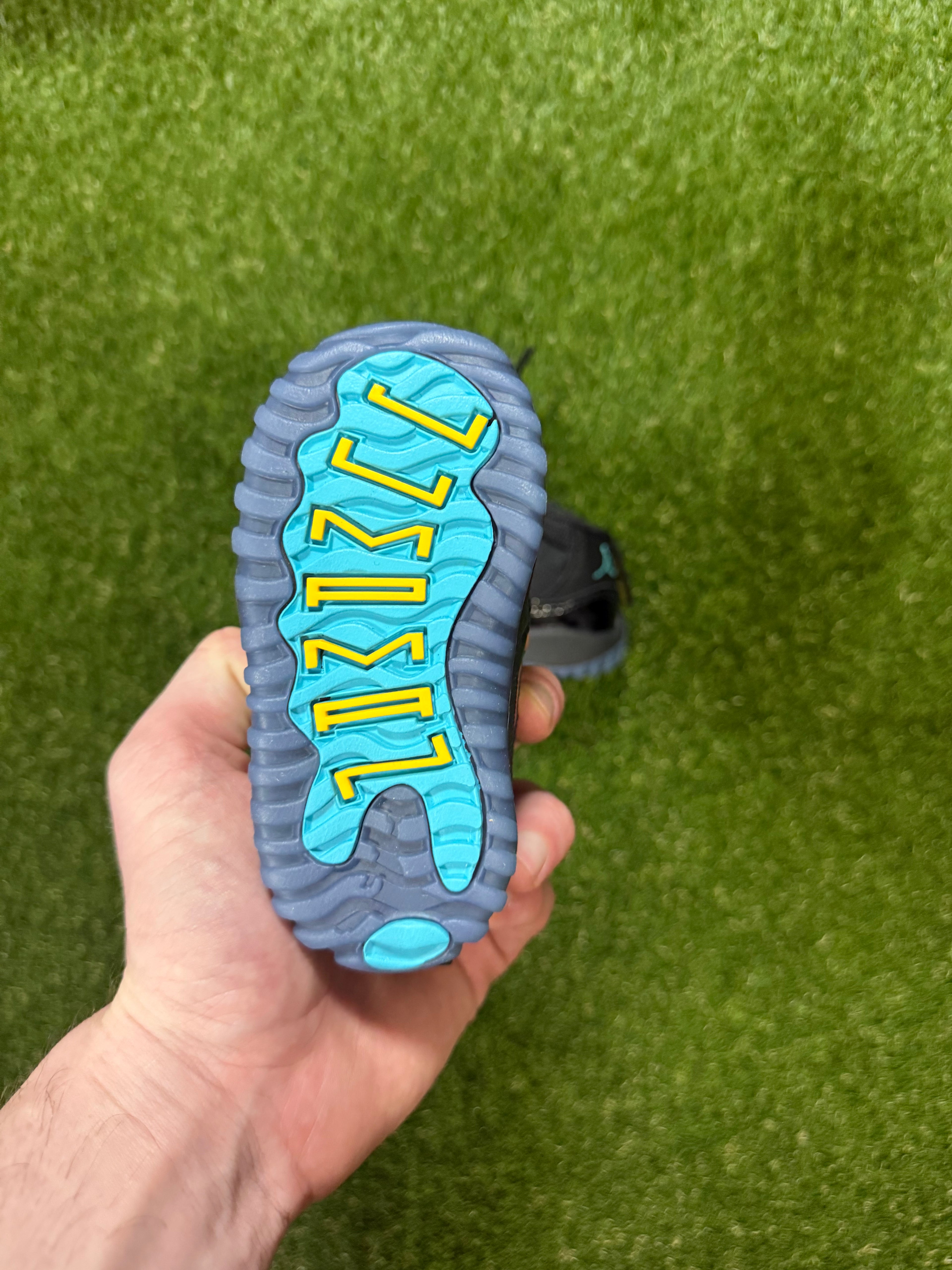 Jordan 11 Retro Gamma Blue (2025) (TD) size 4C