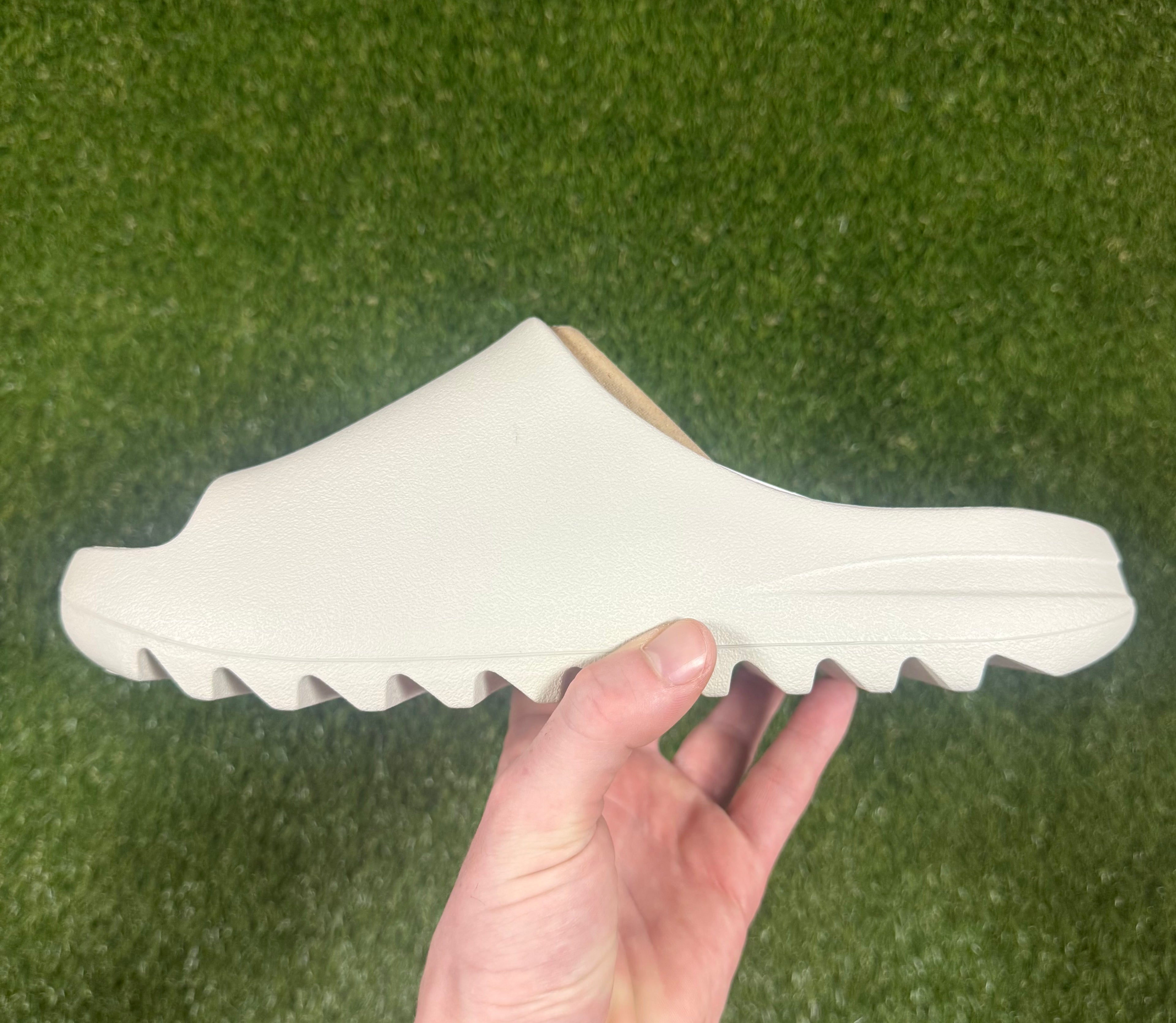 Men’s YZY YS-01 Slides – Cream