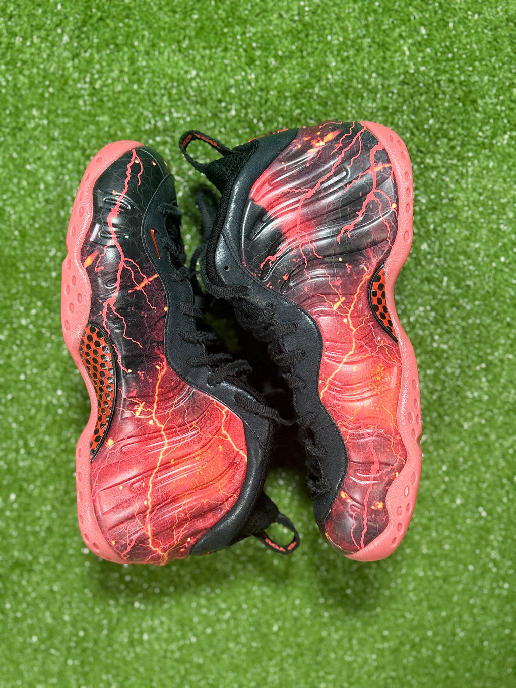 Nike Air Foamposite One "Stranger Things" Men's Shoe