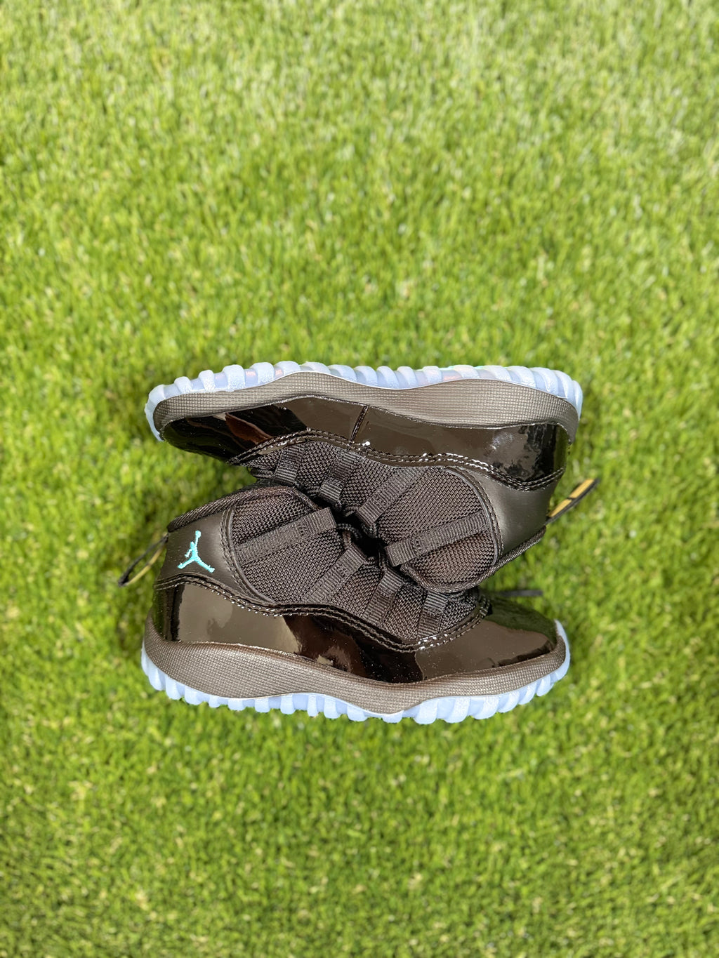 Jordan 11 Retro Gamma Blue (2025) (TD) size 9C
