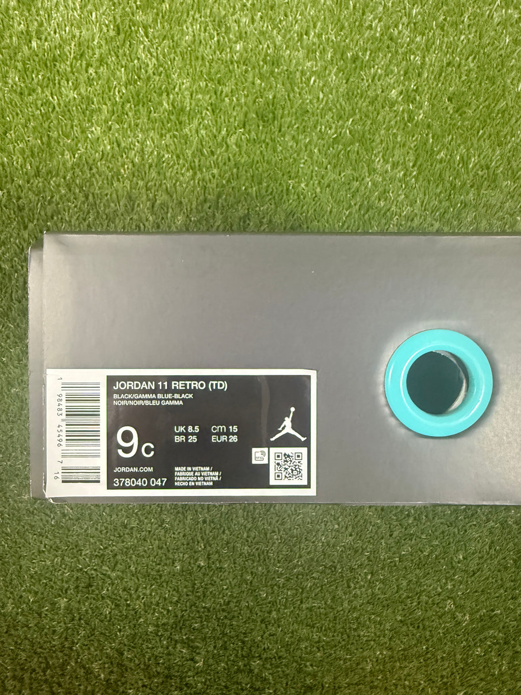 Jordan 11 Retro Gamma Blue (2025) (TD) size 9C